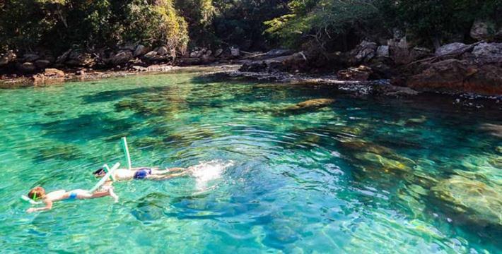 Kitnet Aconchegante A 200M Da Praia Apartment Angra dos Reis Ngoại thất bức ảnh