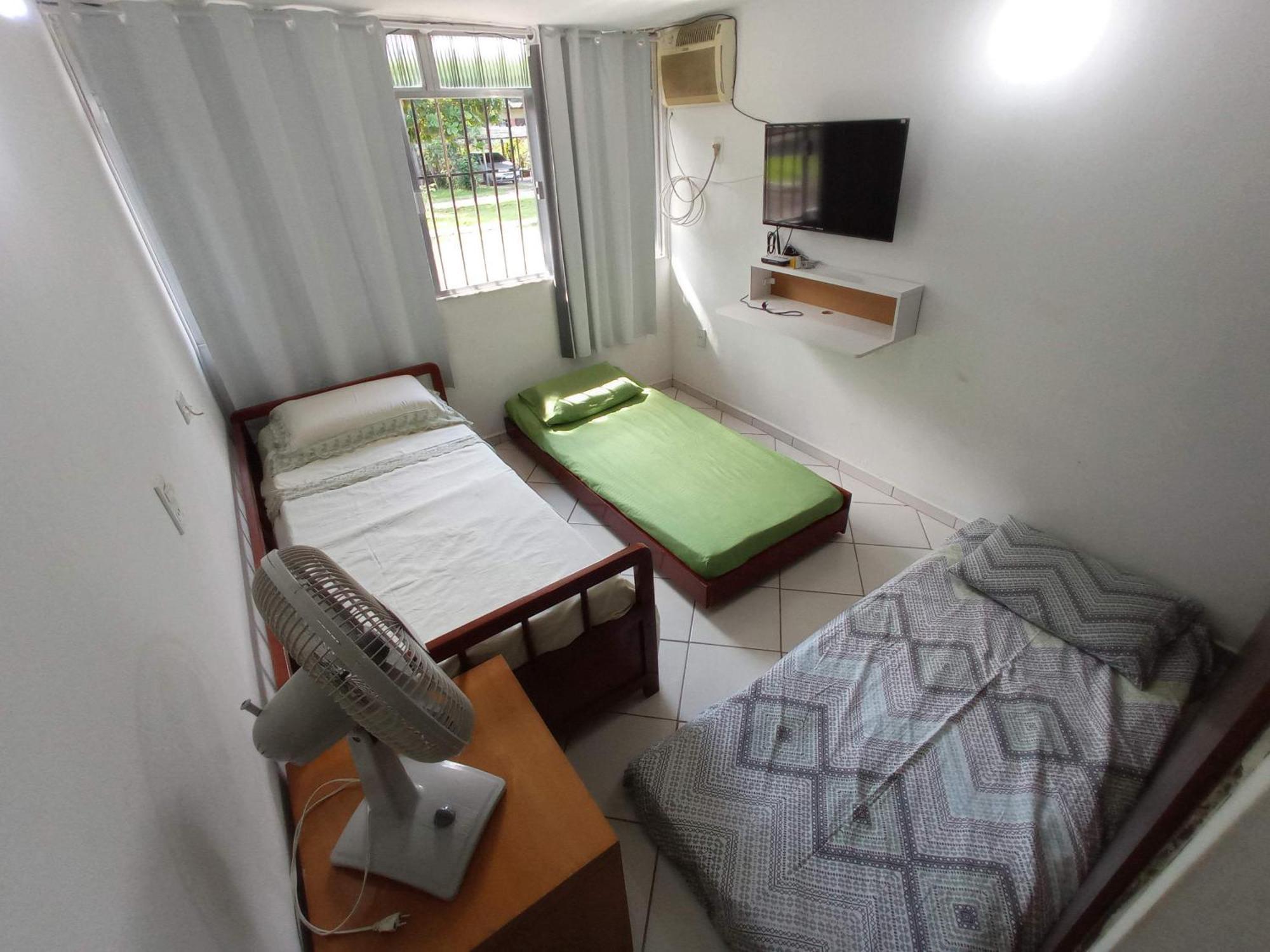 Kitnet Aconchegante A 200M Da Praia Apartment Angra dos Reis Ngoại thất bức ảnh